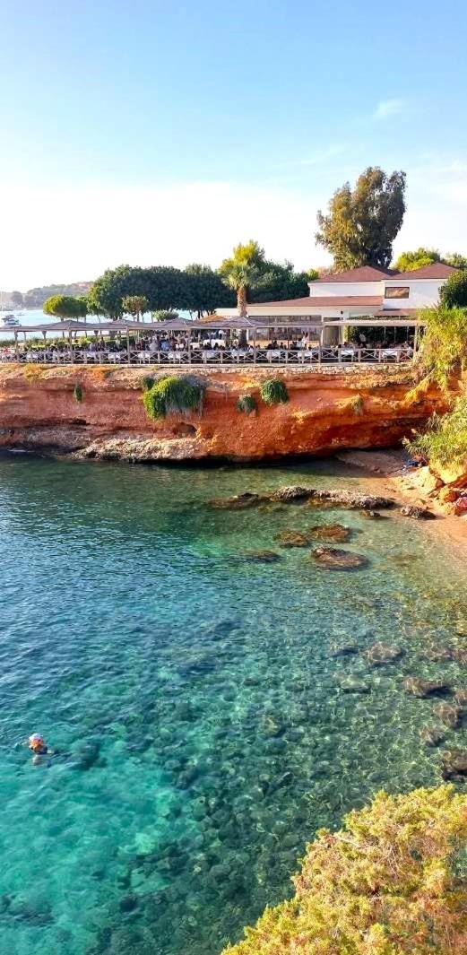 Alianthos Beach Apartment Vári 外观 照片